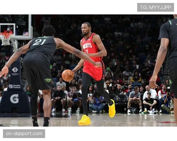 火箭132-101大胜灰熊，杜兰特申京合砍52分锁定西部第五